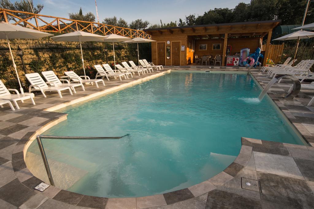 Agriturismo Ca' Maggio Sasso Feltrio Kamer foto