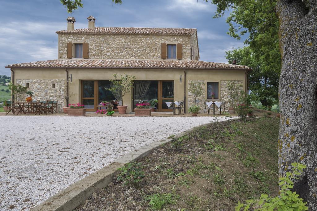 Agriturismo Ca' Maggio Sasso Feltrio Buitenkant foto