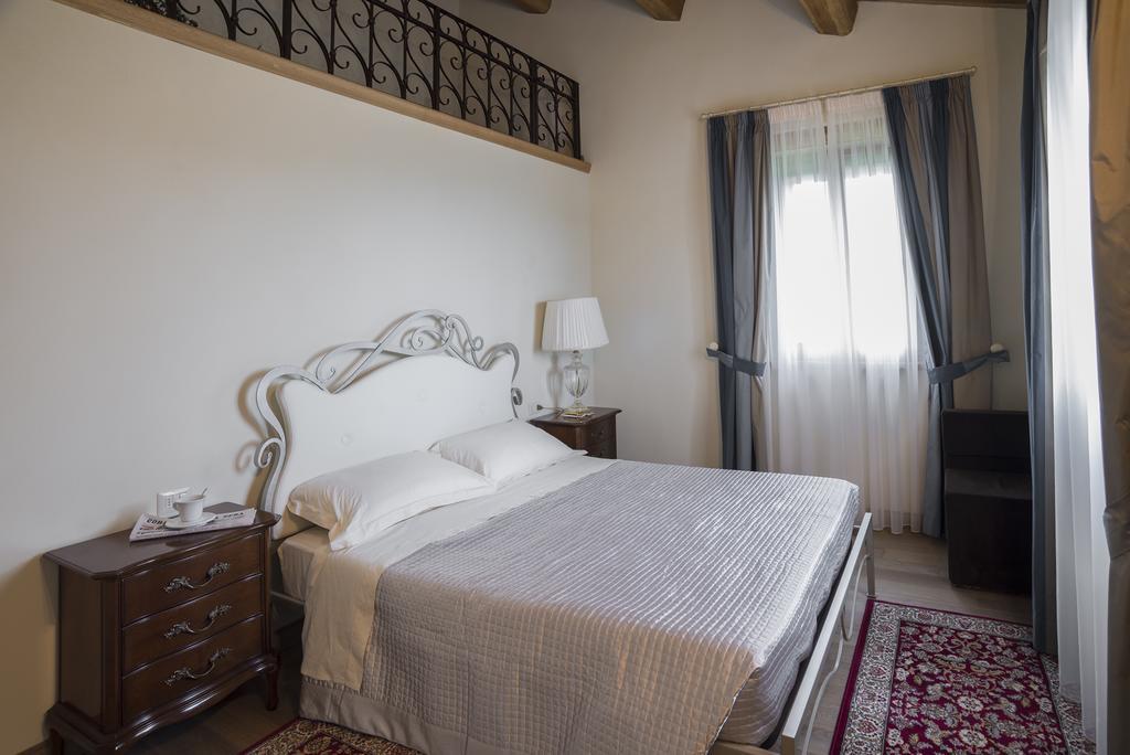 Agriturismo Ca' Maggio Sasso Feltrio Buitenkant foto